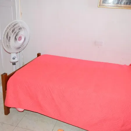 Apto Frente Al Mar 605 Apartment *